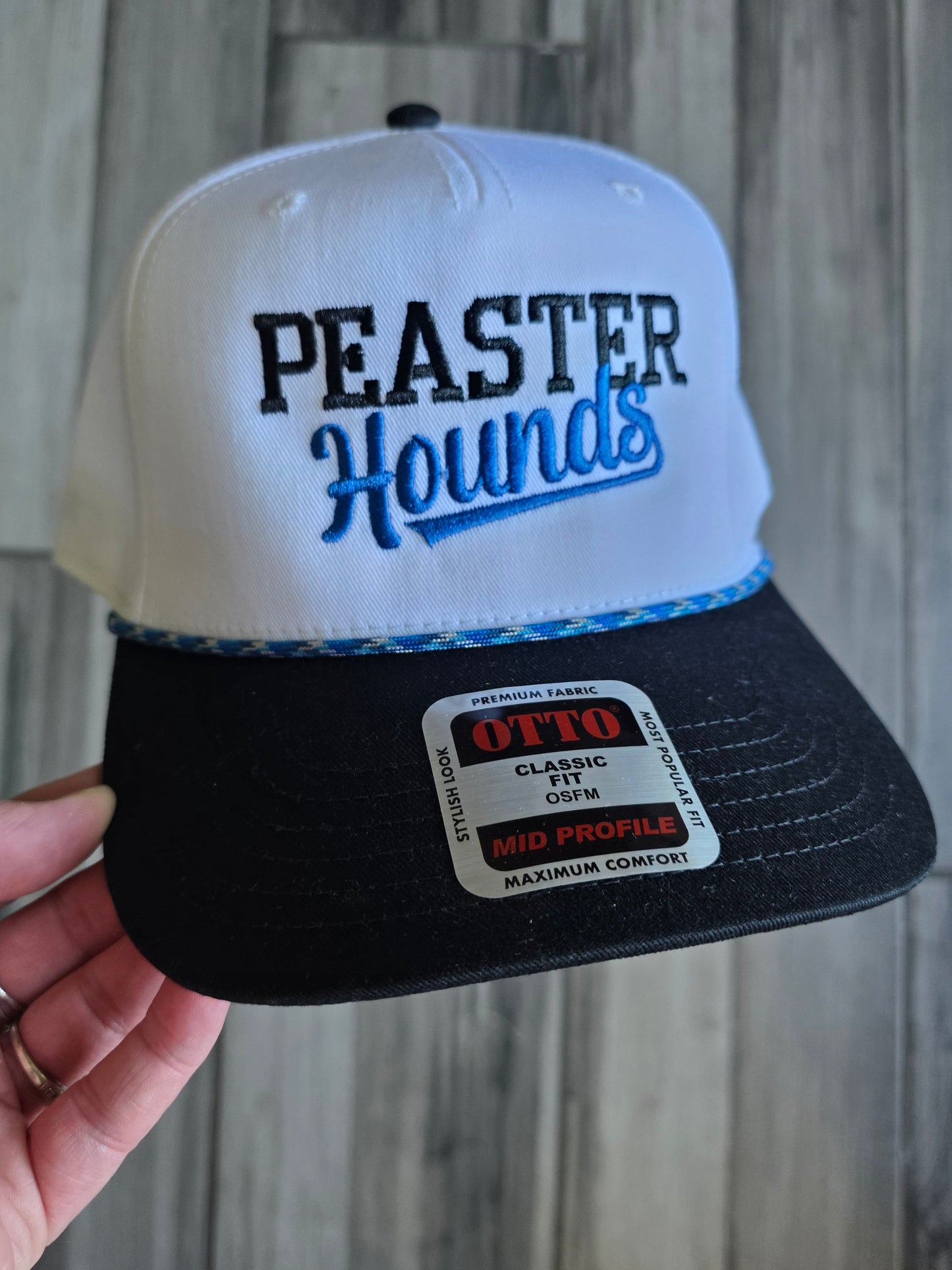 New Peaster Hounds Black/White Hat